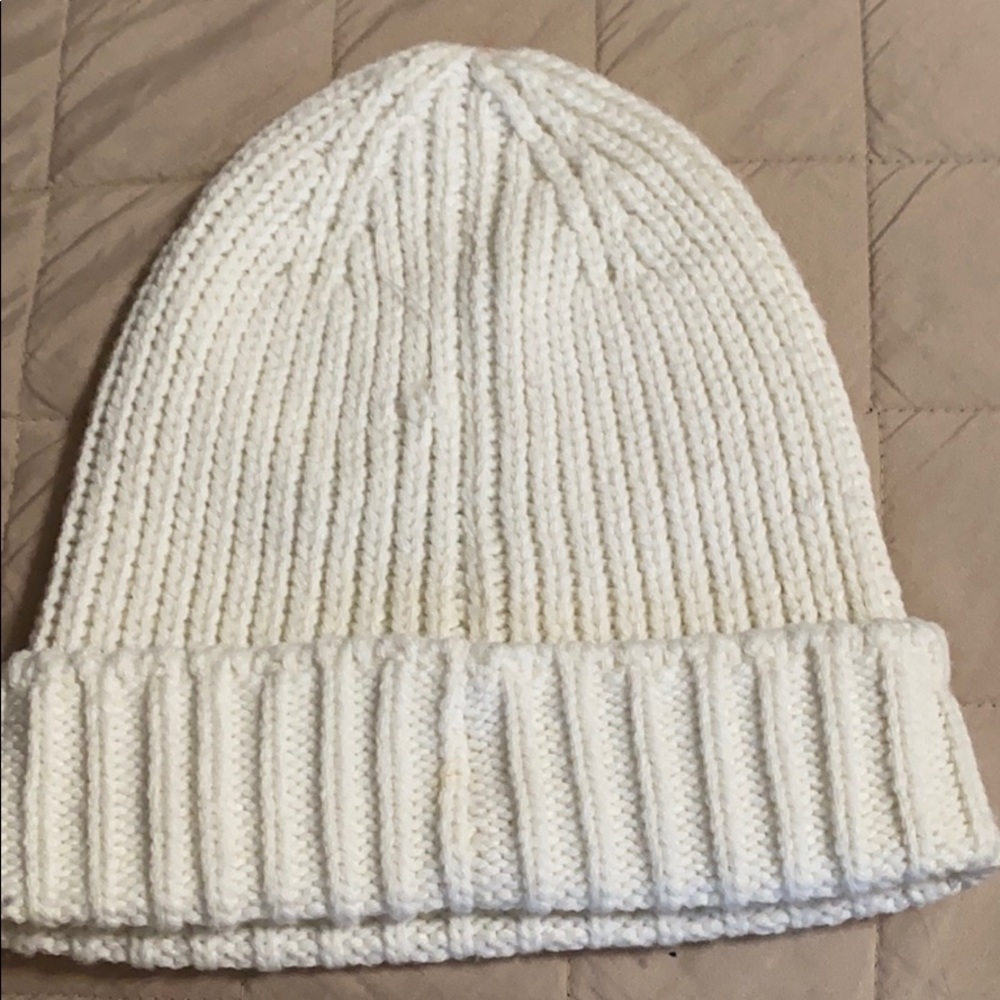 Beanie hat - Picture 2 of 2